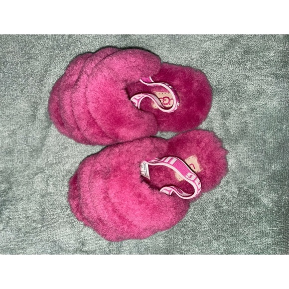 UGG Other - Fluff Yeah Slides Toddler